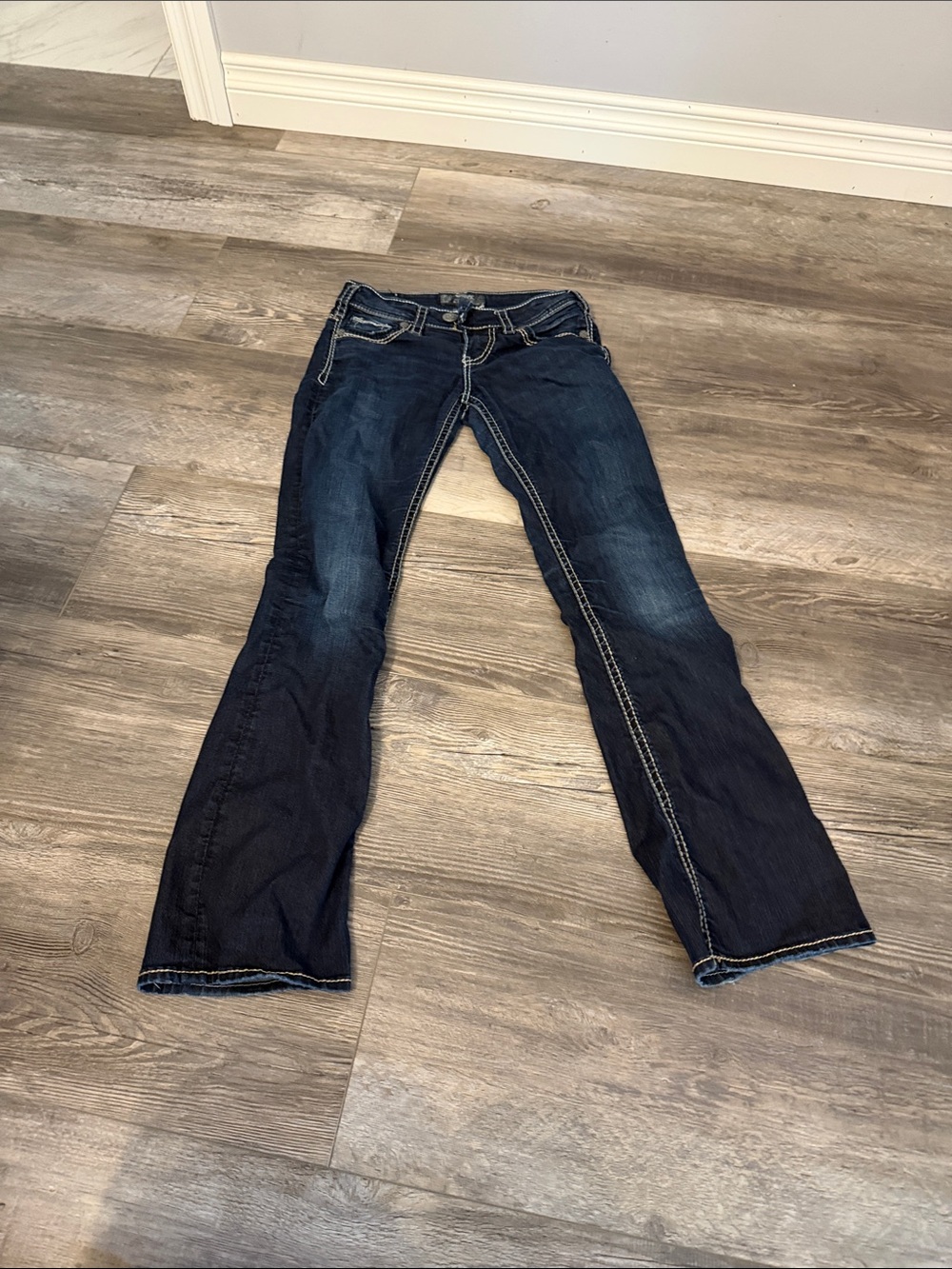 Silver Jeans Tuesday Dark Wash Women’s Bootcut Jeans - Classic Blue